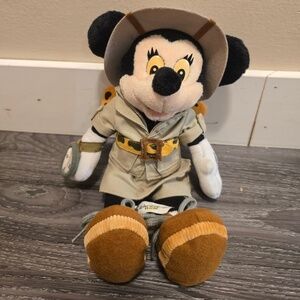 Vintage Walt Disney World Safari Minnie Mouse Plush